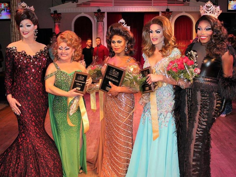 Vivian Vaughn (MGNCA 2015) with top 3 contestants and Asia T. O'Hara (MGA 2015).