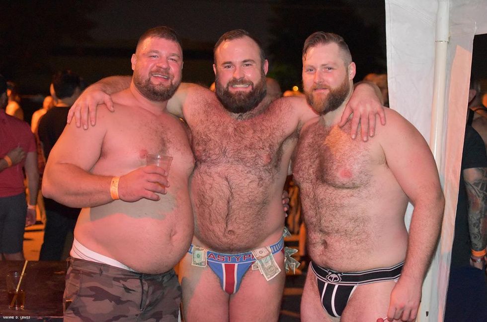 Wayne. D Lewis: M.O.B.D.