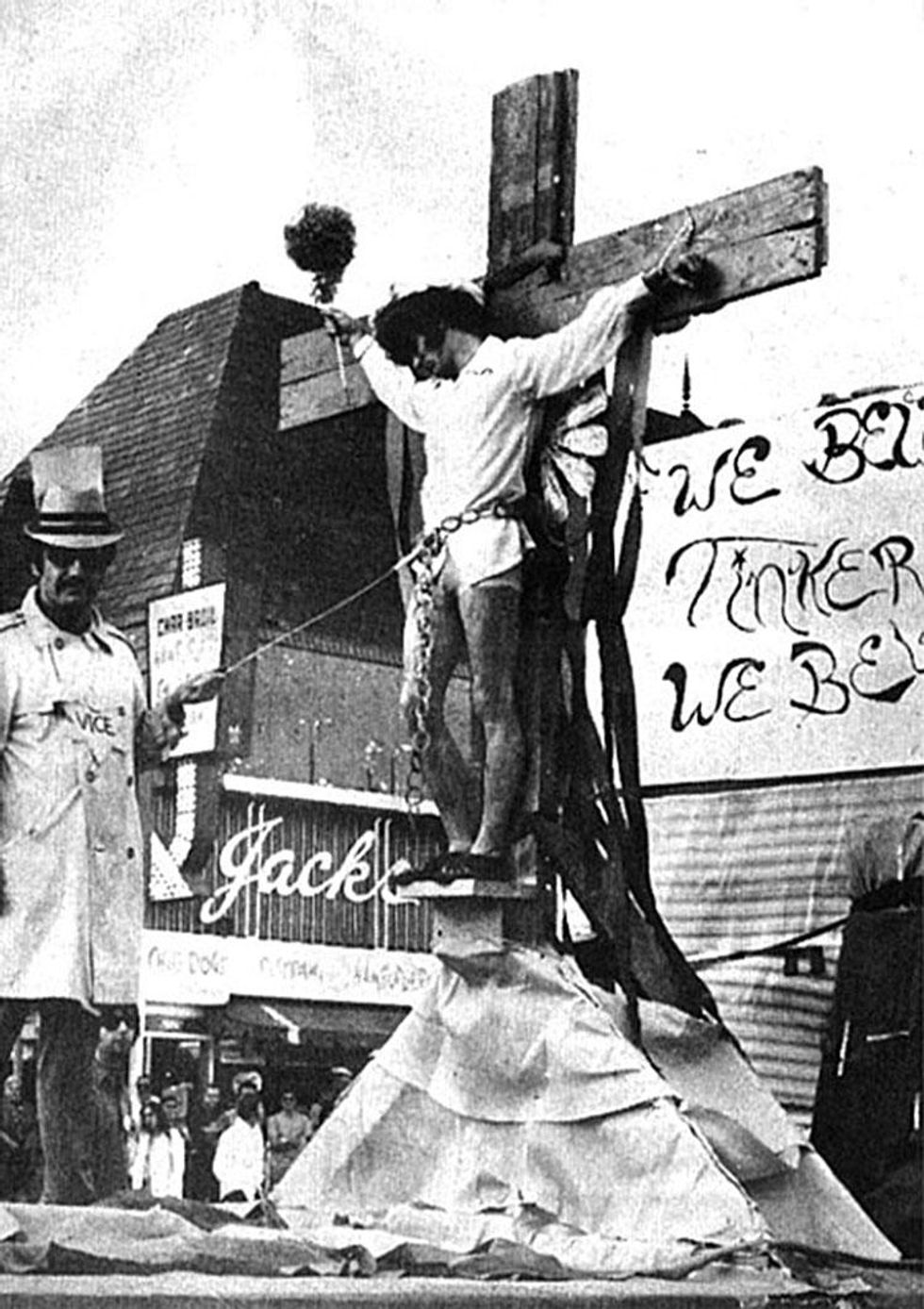 "We Believe, Tinkerbelle, We Believe": a complex mixture of semiotics.