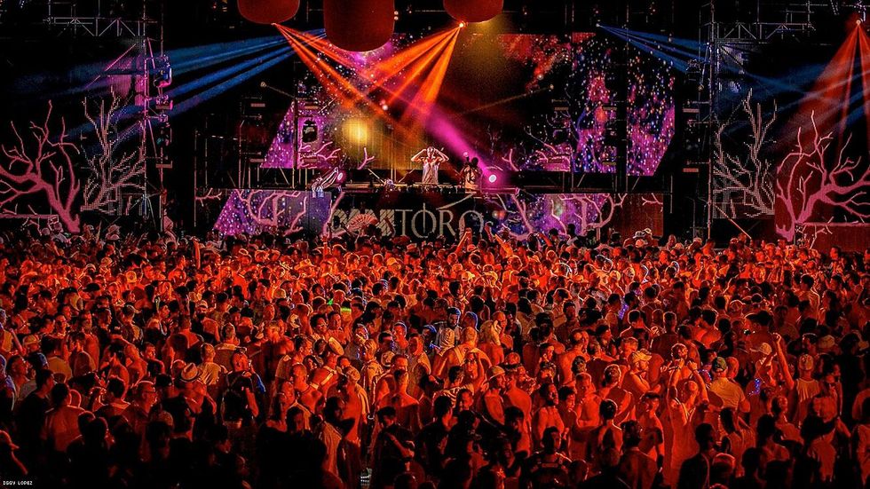 White-party-palm-springs-2016-photo-credit-iggy-lopez_18