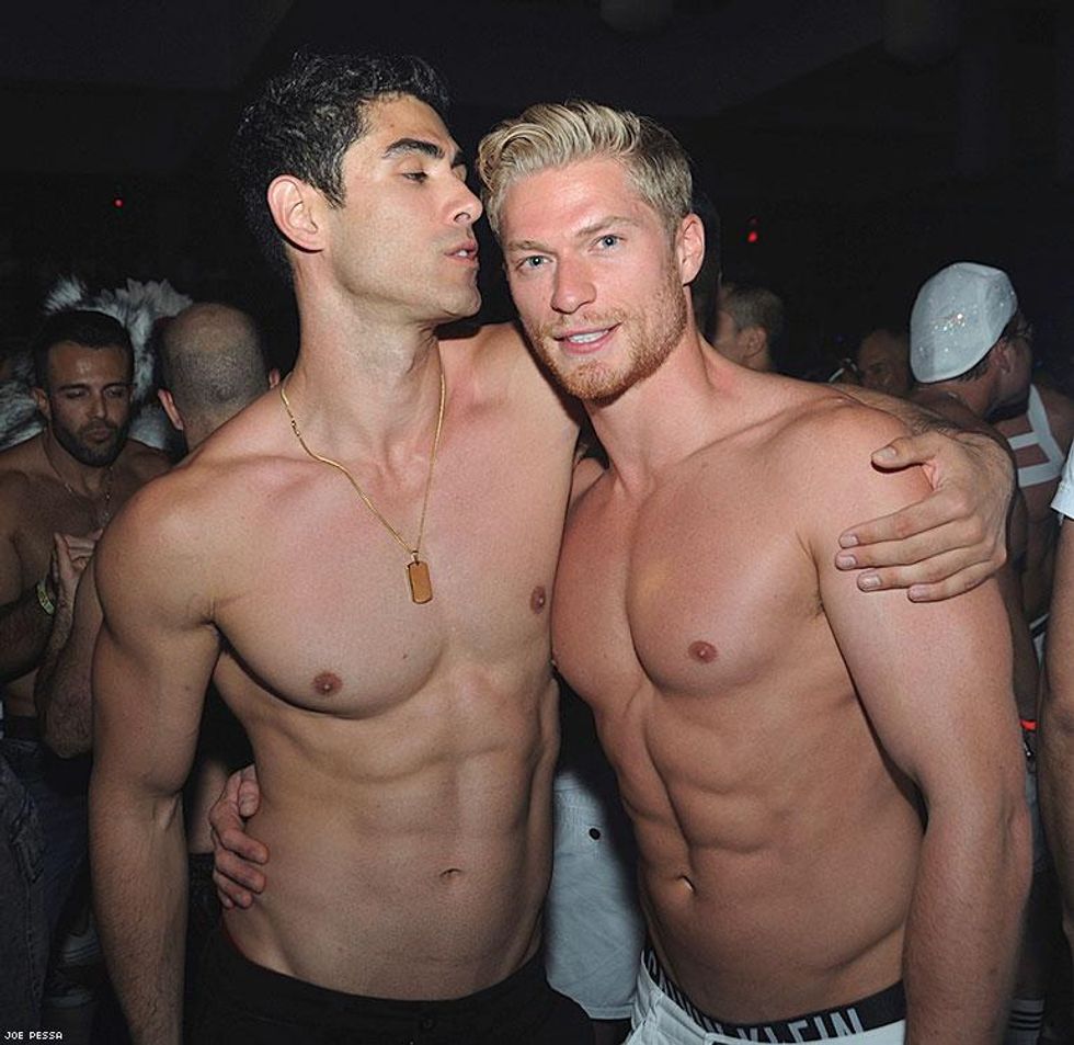 White-party-palm-springs-2016-photo-credit-joe-pessa066