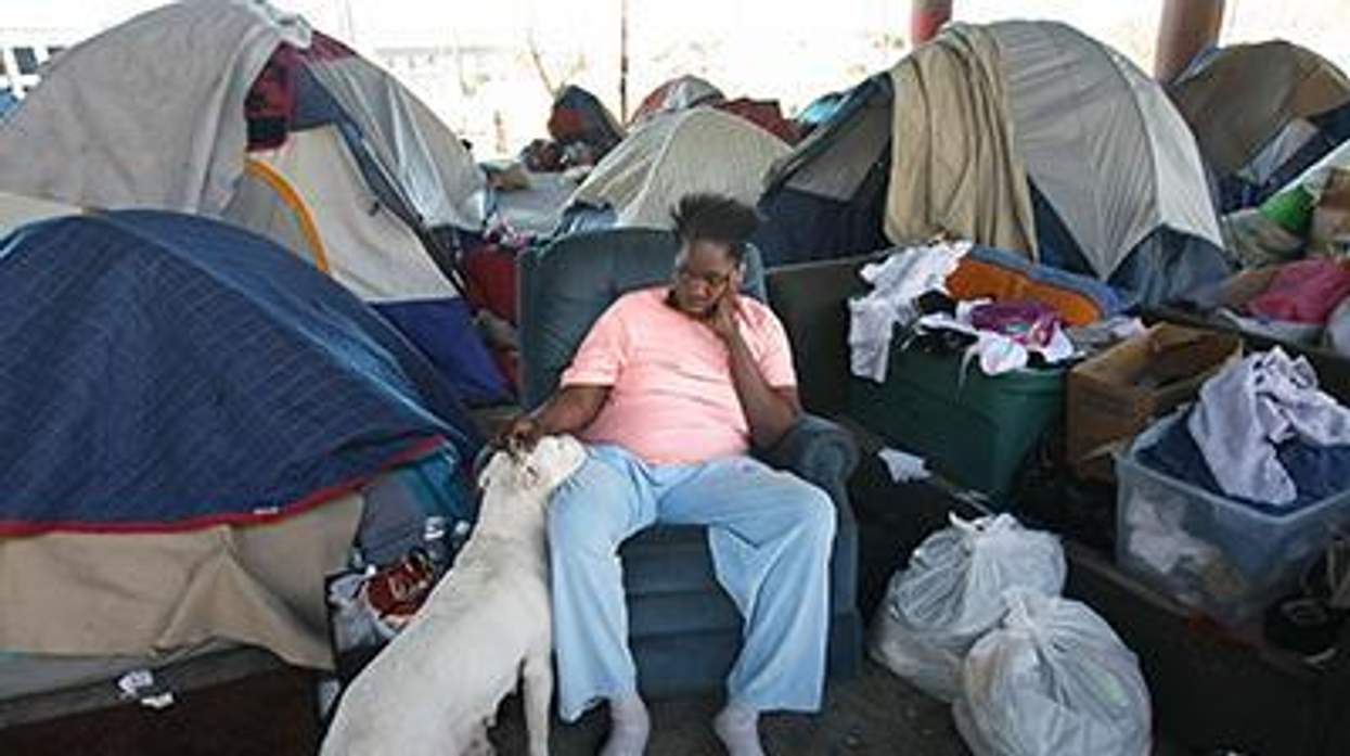 Woman-poverty-x400_0_0