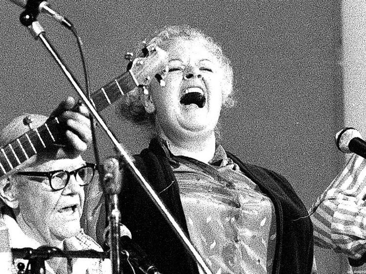 Women Who Paved the Way: Activist and Folk Musician Ronnie Gilbert