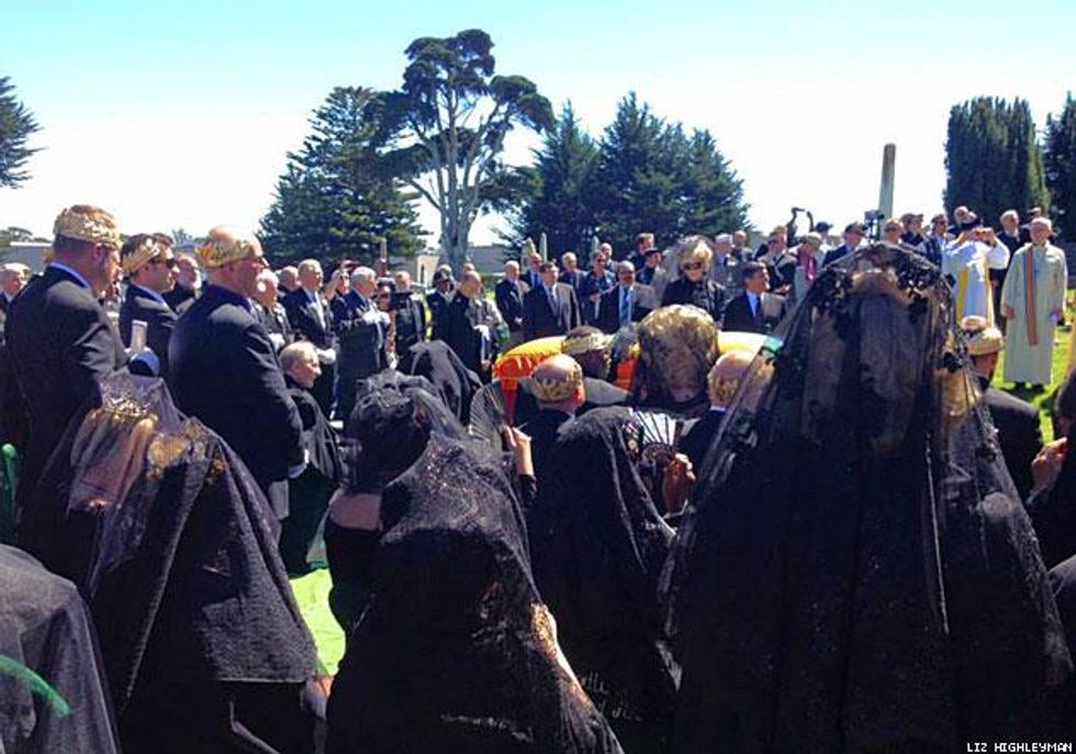 Woodlawn-memorial-park-colma01x633_0