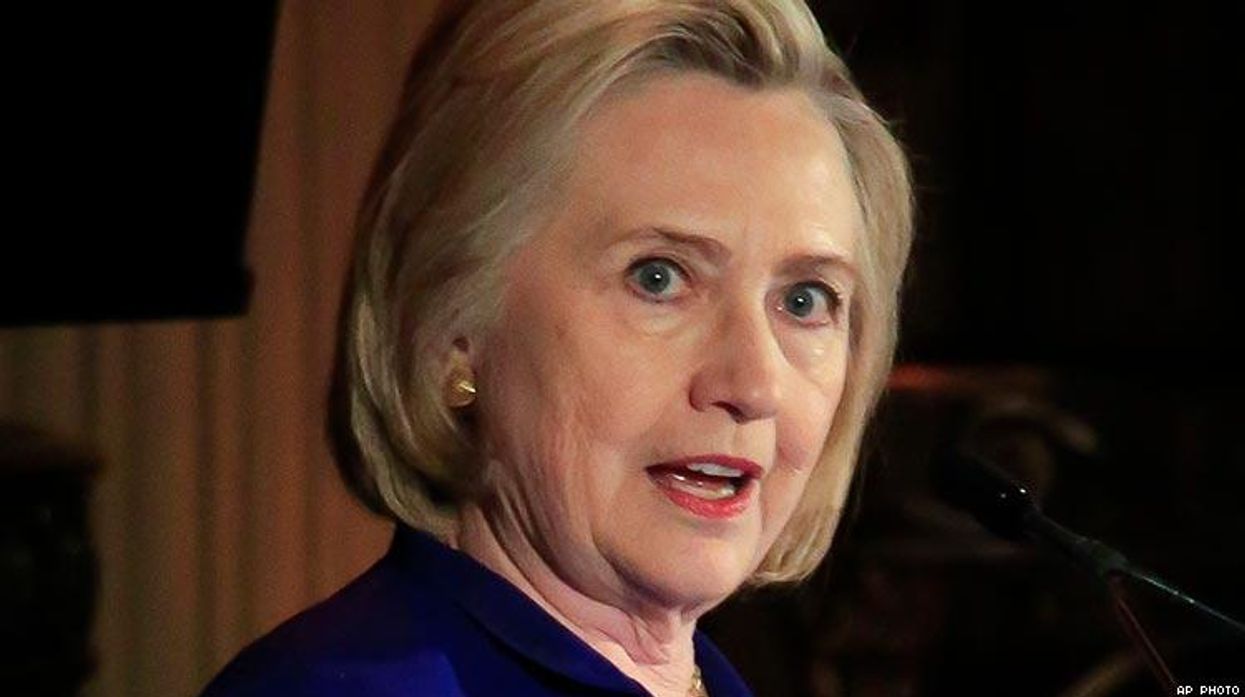 World to Hillary: Go Away! Come Back! Leave! Wait!