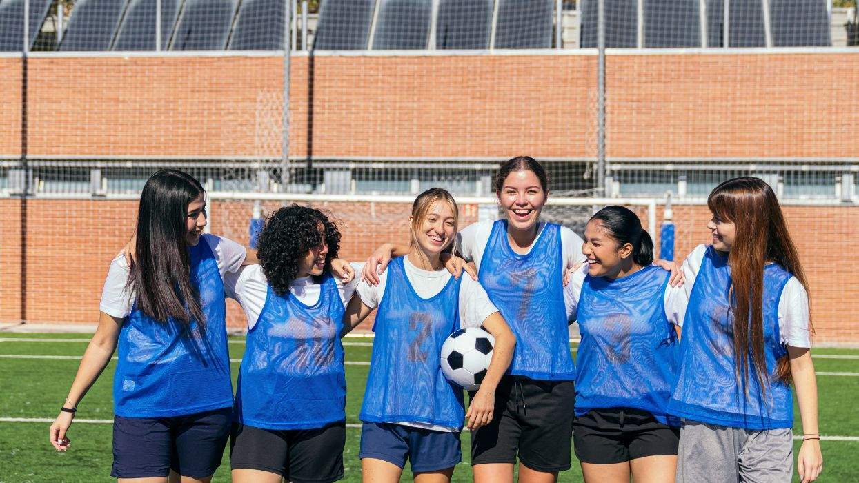 Young women soccer players