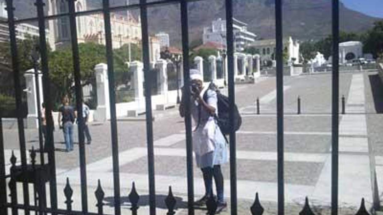 Zanelemuholi_400x300