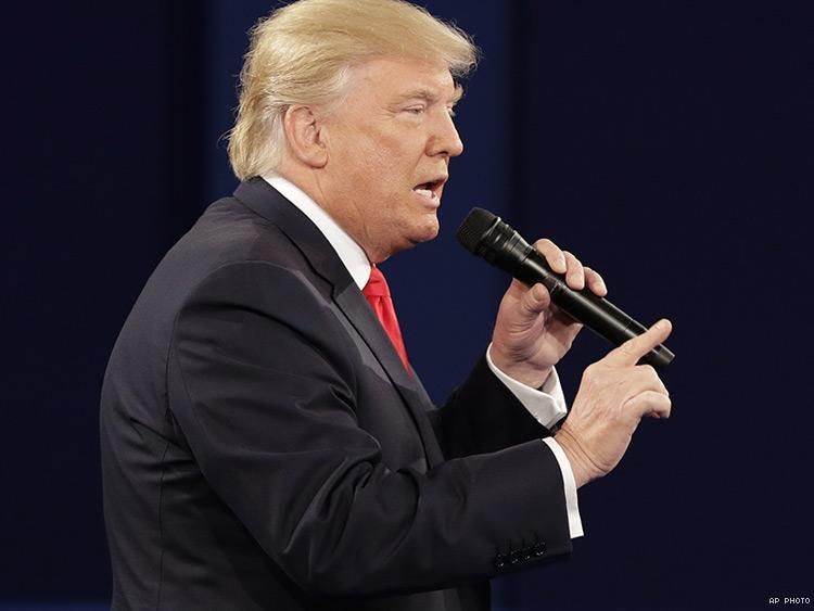 Donald Trump Vows to Appoint Supreme Court Justice 'In the Mold of Scalia'