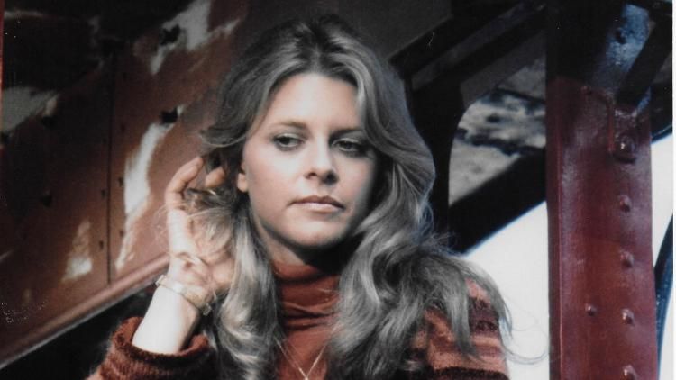 Why 'The Bionic Woman' Resonates With Queer, Feminist Audiences bionic