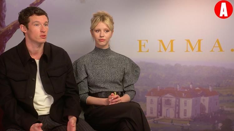 Callum Turner and Mia Goth