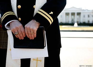 Pentagon Gives Chaplains OK on Same-Sex Weddings
