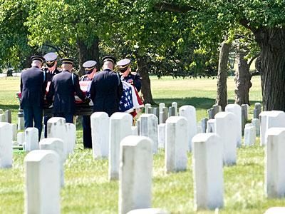 AFA, Aghast Gay Soldiers Could Be Buried at Arlington, Rallies Troops
