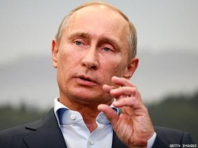 Putin Signs Russian Ban on 'Homosexual Propaganda'
