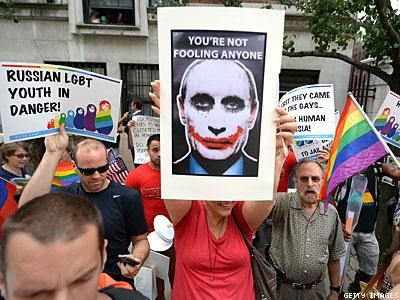 Poll: Nearly 70% of Americans Oppose Russia's Anti-LGBT Laws
