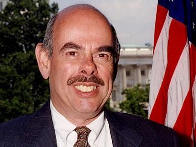 Rep. Henry Waxman to Receive Lambda Legal's Highest Honor
