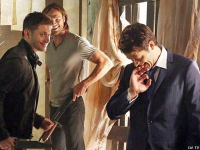 Fans Take Supernatural to Task for 'Queer Baiting'
