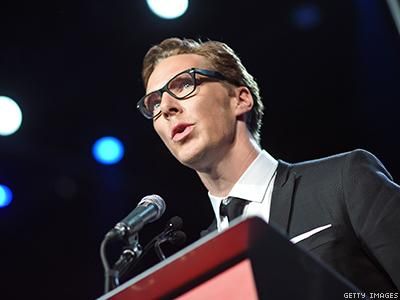WATCH: Benedict Cumberbatch Dedicates Award to Alan Turing
