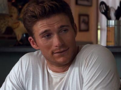 Scott Eastwood: 'I Support Gay Marriage'
