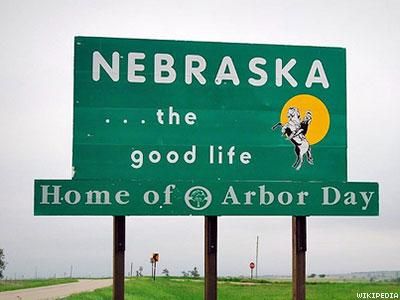 WATCH: Nebraska Woman Is Suing All 'Homosexuals' on Behalf of God
