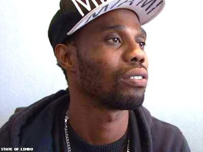 Bisexual Seeking Asylum Resorts to Photos When Asked to Prove It
