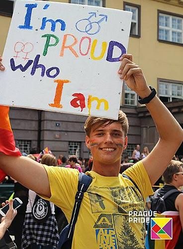 FIKRADAHA TAARIIKHDA GABAR GAY