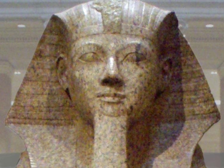 009 Hatshepsut Wiki