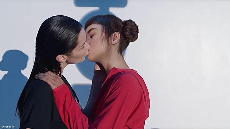 Lesbian models kissing
