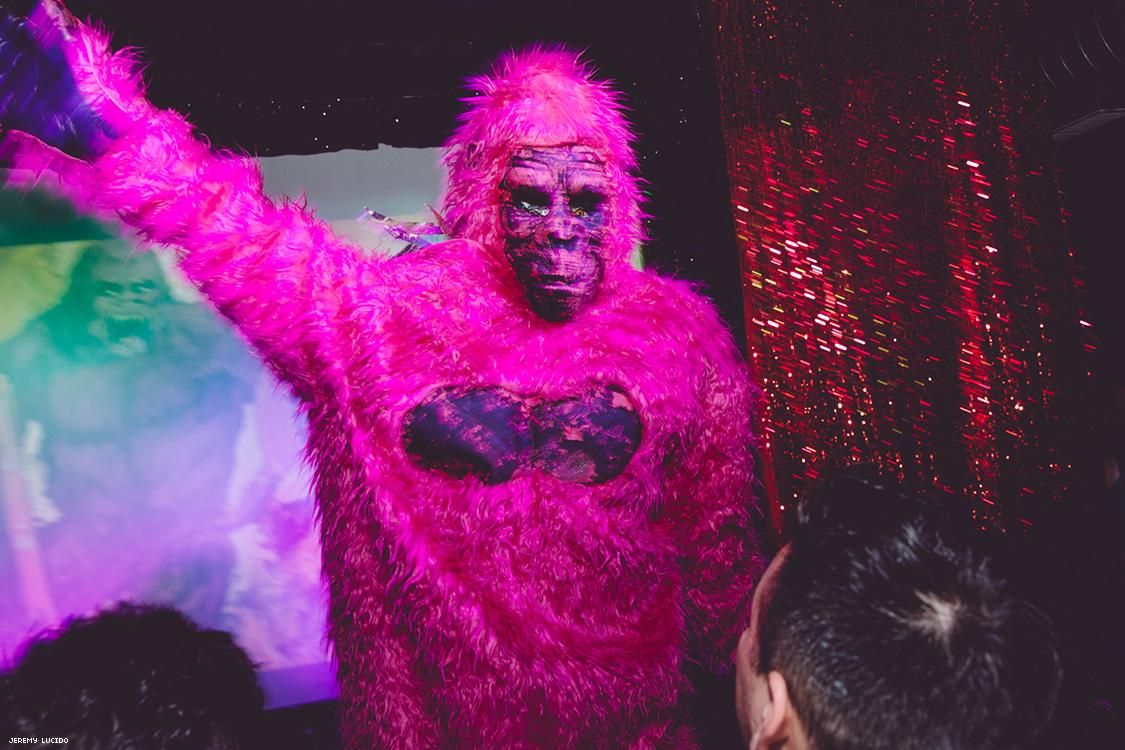 100 Monstrously Hot Pics of Queen Kong's Final Queer Kiki