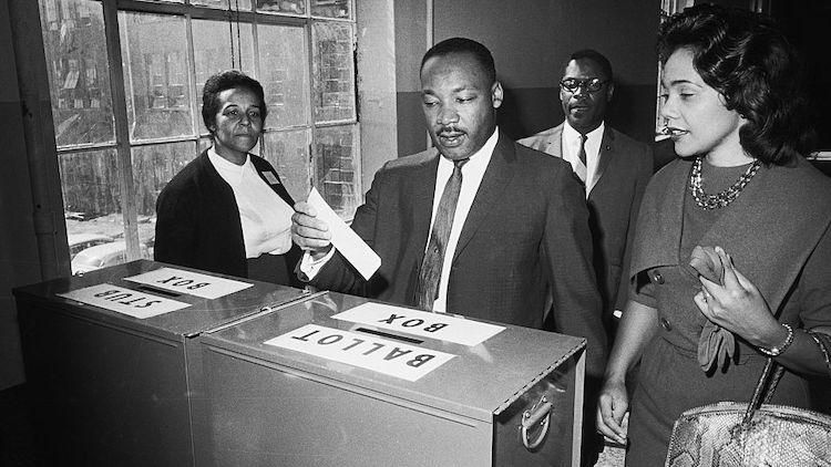 Image of Martin Luther King Jr. voting