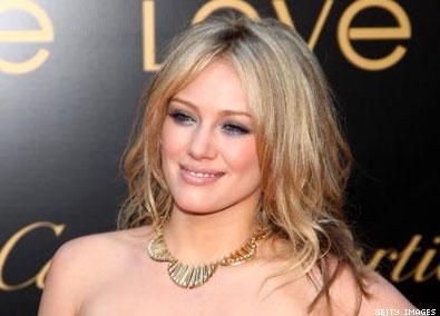 Hilary Duff Wants You to Stop Saying &amp;#39;That&amp;#39;s So Gay&amp;#39;