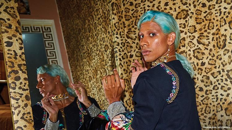 Kenyan Lonsdale Is Shedding All His Skins