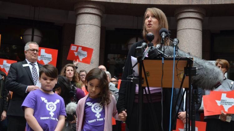 Rachel Gonzales and Daughters