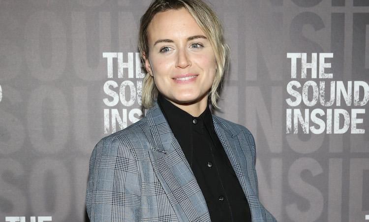 Schilling gay taylor Taylor Schilling