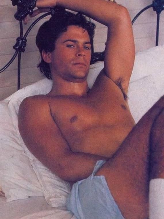 16. Rob Lowe in the bedroom.