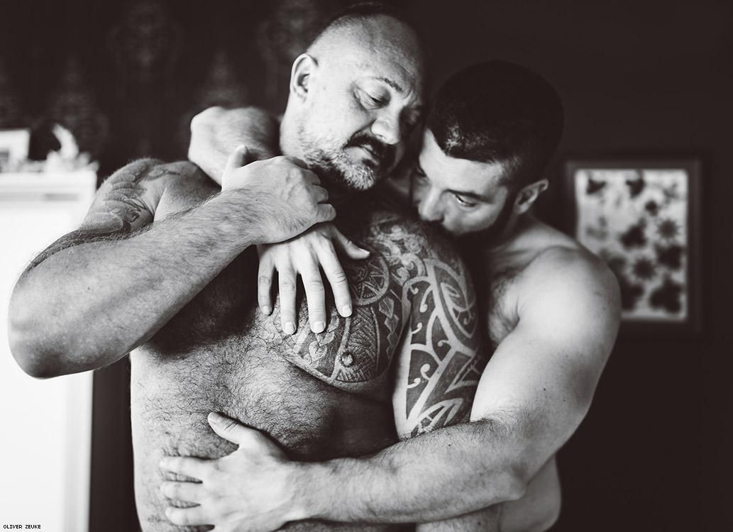 Oliver Zeukes’s photography captures the profound beauty of muscle, mass, and fur of men who have entered the age of wisdom. Read more below.