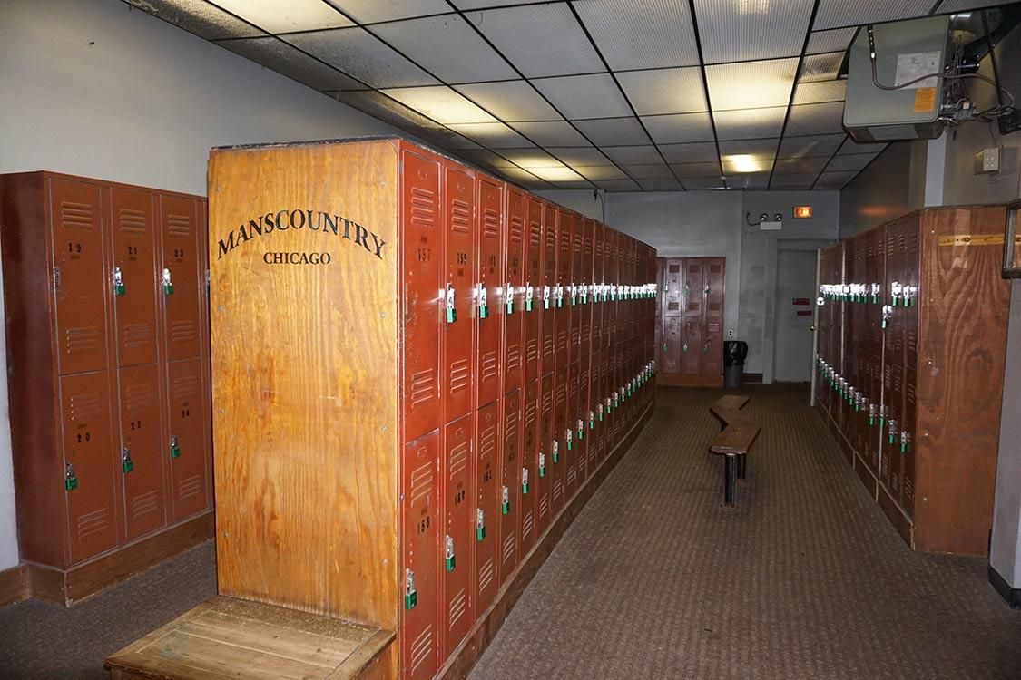 28 Photos of Gay Bathhouse History in Chicago