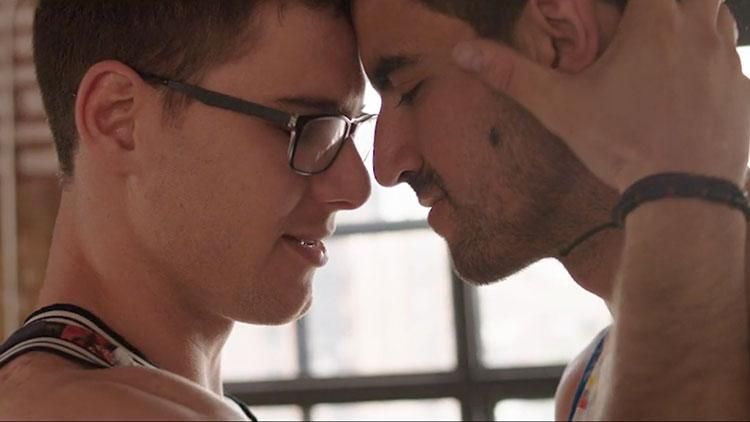 Could 'Tu Me Manques,' a Bolivian Film on Gay Suicide, Win an Oscar?